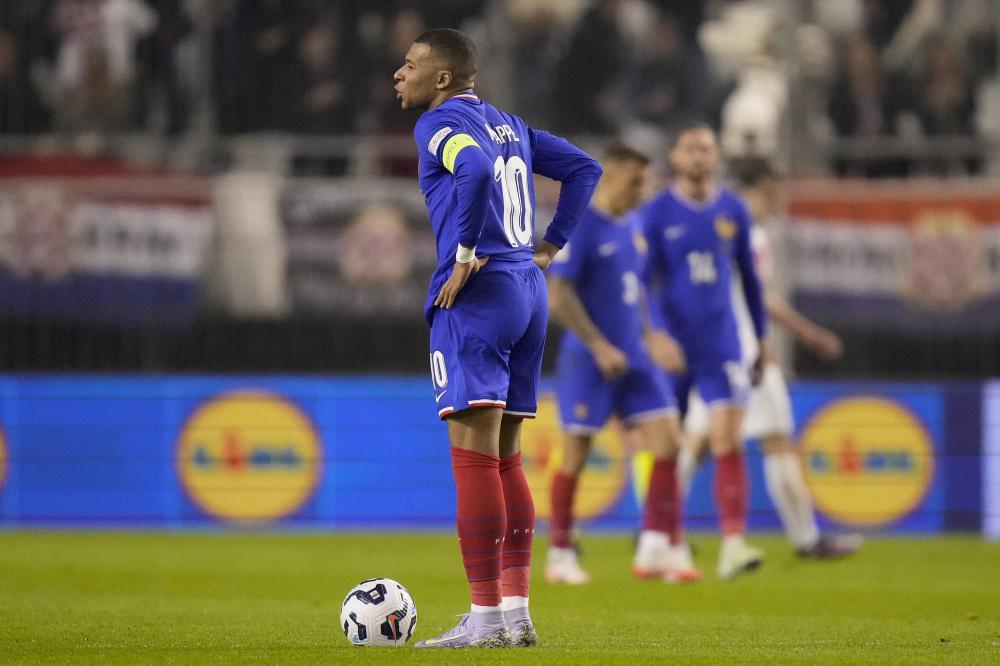 新星从替补到队魂，只用了三场